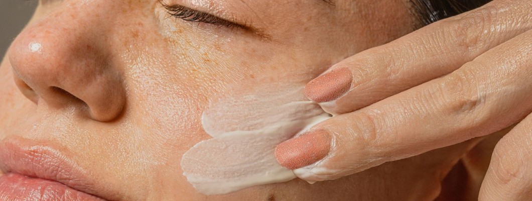 Skin Barrier: Γιατί Όλοι Μιλάνε Γι' Αυτό Skin Barrier: Γιατί Όλοι Μιλάνε Γι' Αυτό