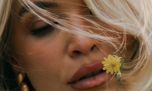 Πού να αγοράσεις clean beauty και vegan καλλυντικά online στην Ελλάδα | Happy Organic