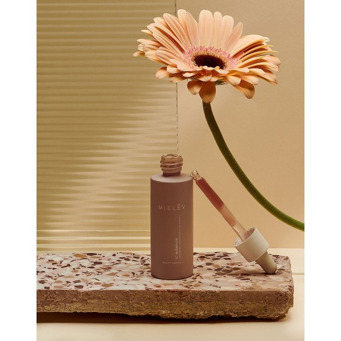 MIELĒV Advanced Vitamin C Serum L'Eclaircie 30ml MIELĒV Advanced Vitamin C Serum L'Eclaircie 30ml